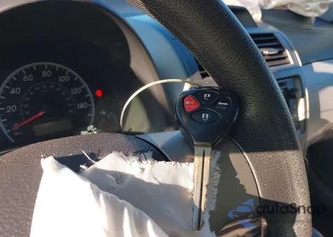 2013 Toyota Corolla Le from USA, damaged, VIN 2T1BU4EE2DC986703